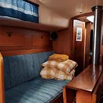 Downtown Sailboat - Vega 1 Hotel en barco Gotemburgo