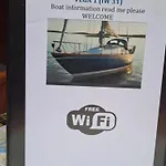 Hotel en barco Downtown Sailboat - Vega 1
