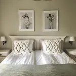 Lejlighedshotel Wow, Foereningsgatan 9 3*