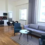 Hotel Torslanda 3*