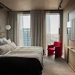 Hotel Clarion Draken 4*
