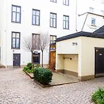 Apartment Big Bright Loft On Andra Langgatan