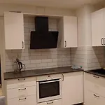 別荘 Workers - Furnished Housing Angered Sverige