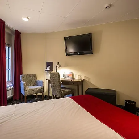 Profilhotels Opera Hotell 4*