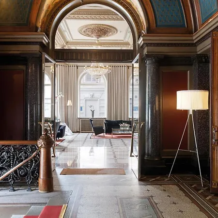 Elite Plaza Hotel