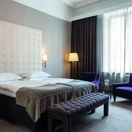 Elite Plaza Hotel
