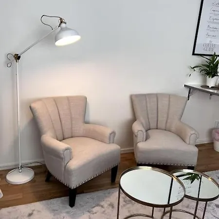 Exclusive Near The Ocean In Hovas Gothenburg