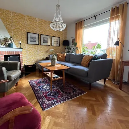 The Yellow Townhouse *