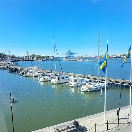 Hotel Thon Partner Dockyard 3*