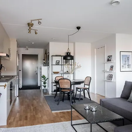 Landshovdingen Apartment *