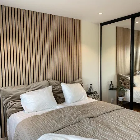 Apartman Luxurious With Free Parking