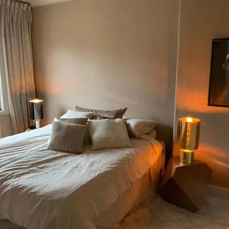 Charmigt Radhus I Centrala 哥德堡