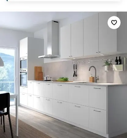 Charmet Hill Chalet Gothenburg