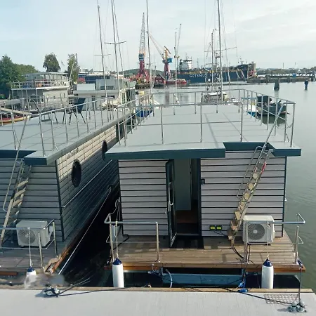 Hotel na wodzie Molloesund - Hausboot Im Herzen Von