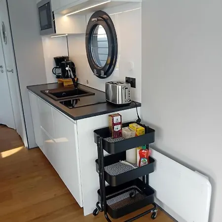 Molloesund - Hausboot Im Herzen Von Hotel na wodzie *