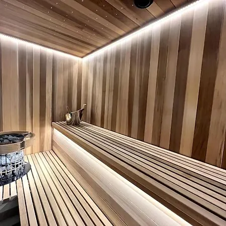 Ultra Lyx Laegenhet/ Nedrevaning Apartment *