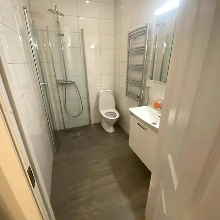 Modern In Lovely Part Of The City Goteborg