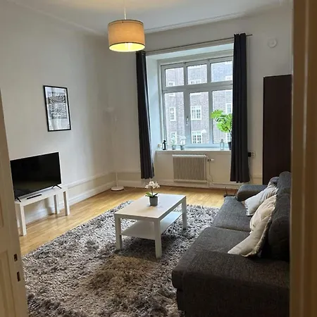 Luxury In City Centre شقة *