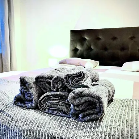 Luxury In Centre شقة غوتنبرغ