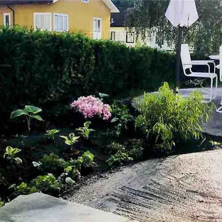 Eget Hus I Oergryte. Goeteborgs Baesta Laege!