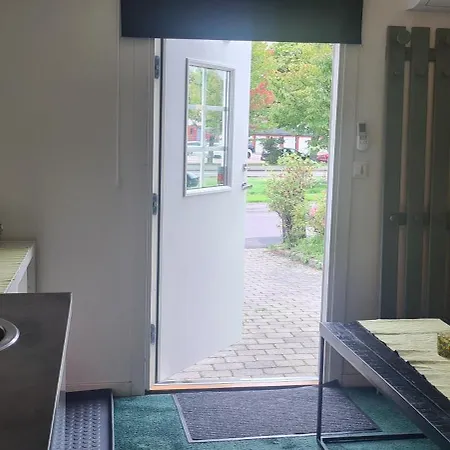 Apartment Laegenhet Naera Centrum *