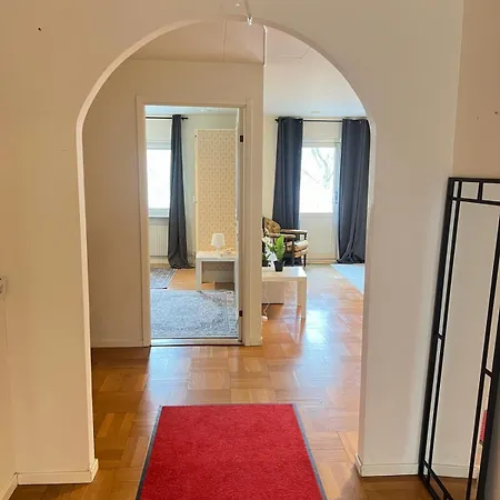 Noah Longstay Stratosfaergatan 15 Villa