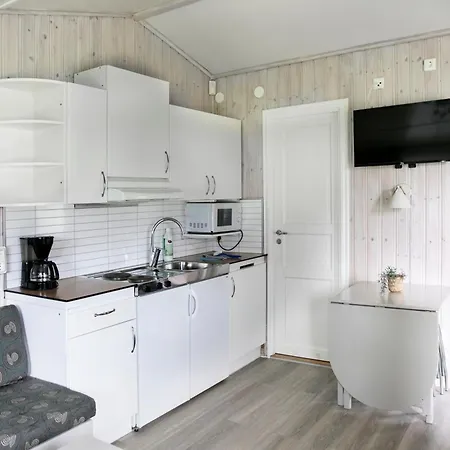 Kvibergs Vandrarhem - Hostel * Gothenburg