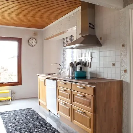 Villa With Pool Close To Goteborg