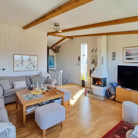 Hébergement de vacances 2 Bedroom Beautiful In Göteborg