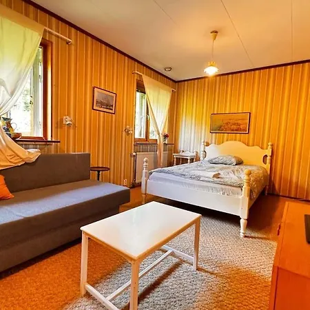 Apartment For Workers & Familys Near Volvo Gothenburg