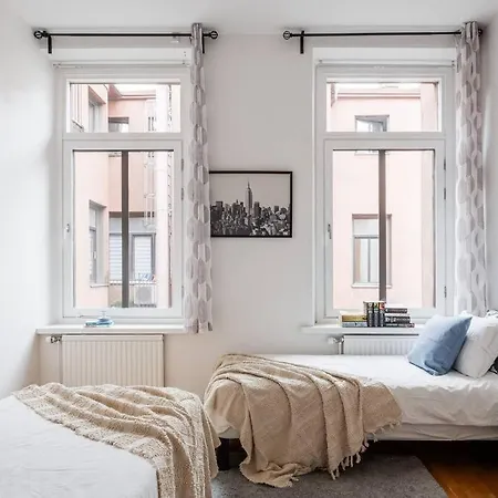 Large 2bd Appartement