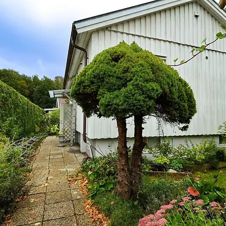 House For Workers & Familys Volvo