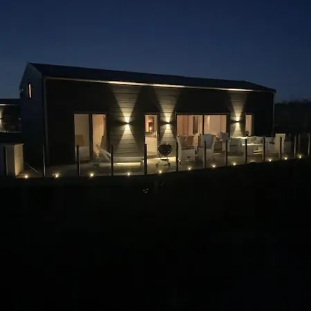 Knarrholmen Hus 11 Semesterbostad *