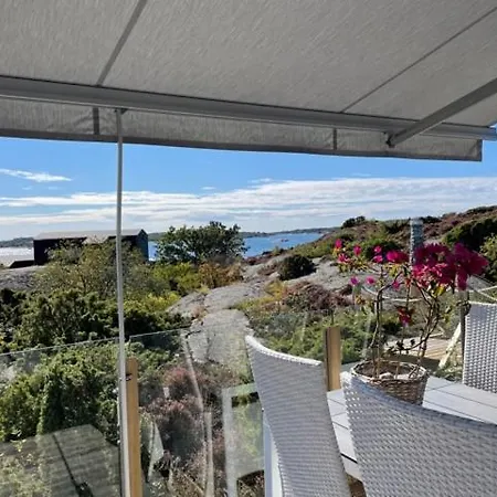 Knarrholmen Hus 11 Semesterbostad *