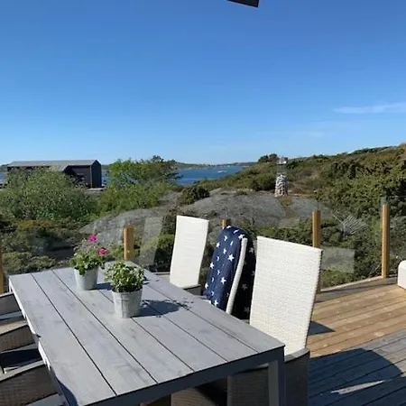Knarrholmen Hus 11 *