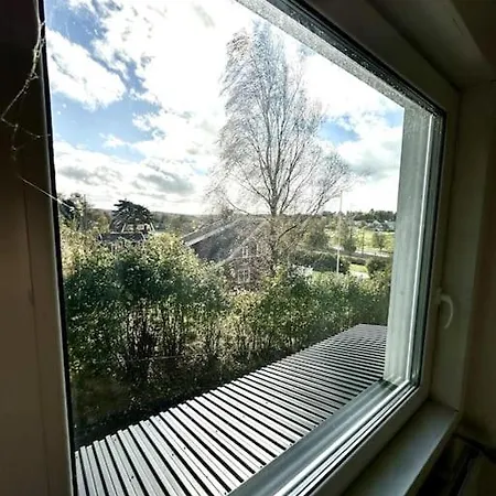 Apartment Workers House Near Volvo *