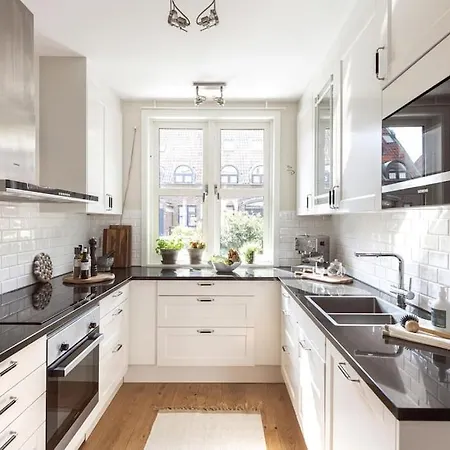 Townhouse Med Bastu, 4 Vaningar Naera Liseberg