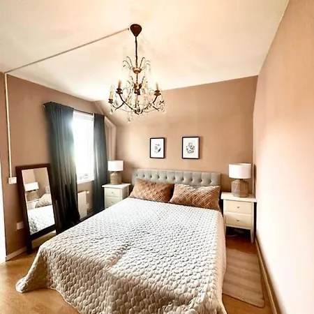 Lyxigt Penthouse I Apartment