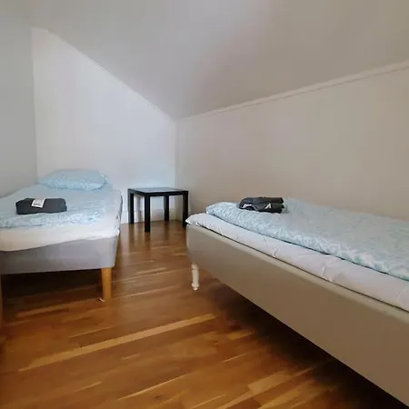 Big House For Workers & Family With Free Parking * Gotemburgo