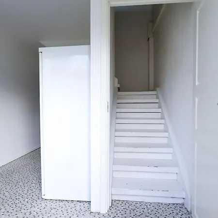 Big House For Workers & Family With Free Parking Villa