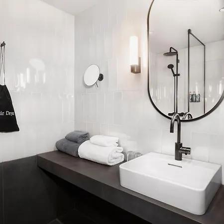 Clarion Karlatornet Hotell