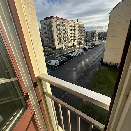 Apartment Modern With Balconies And Full Kitchen For Up To 5 Guests