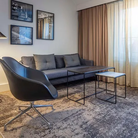 Hotel Radisson Blu Scandinavia Hotel, 4*