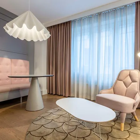 Radisson Blu Scandinavia Hotel, Hotel 4*