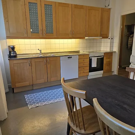Hotel apartamentowy Live And Lagerbring
