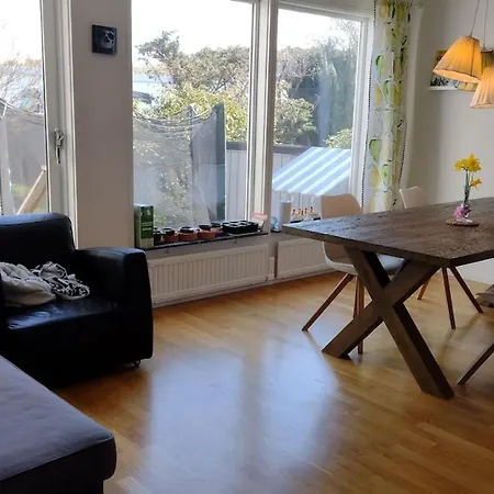 Villa Langedrag Jacuzzi Townhouse Göteborg