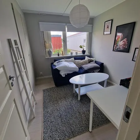 Mysigt Radhus I Fiskebaeck *