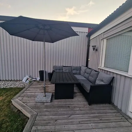 Mysigt Radhus I Fiskebaeck