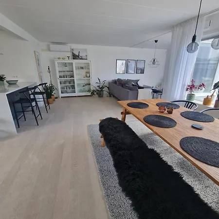 Villa Mysigt Radhus I Fiskebaeck *