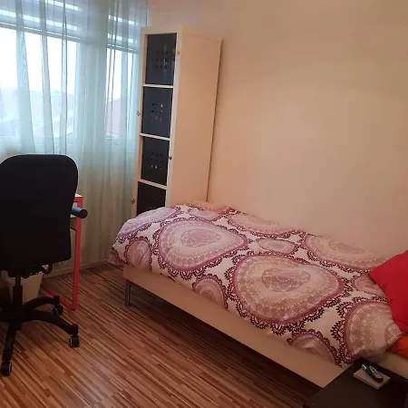 Villa 10 Beds For Workers